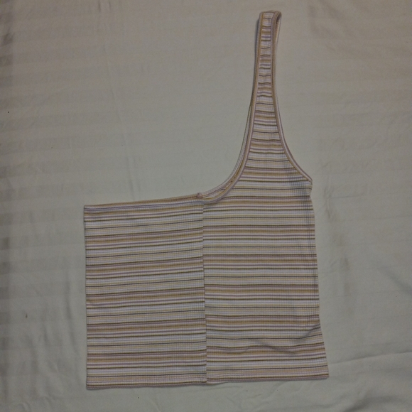 10 PIECE BUNDLE DEAL!       10 Women shirts.                   Size- Small - Picture 8 of 12